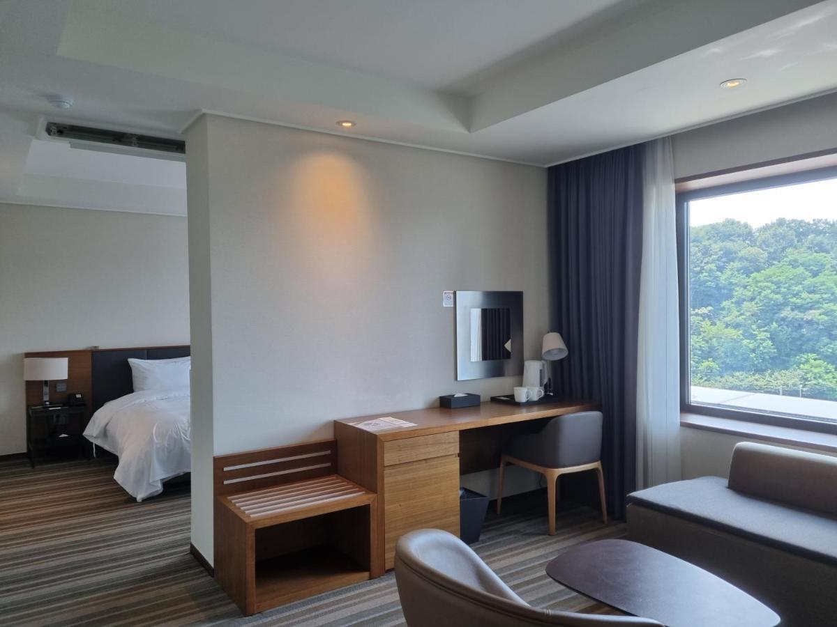 群山埃文酒店 群山